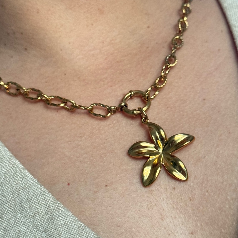 Gold Chain Necklace with Strawberry and Flower Charms - Picture 2 of 7